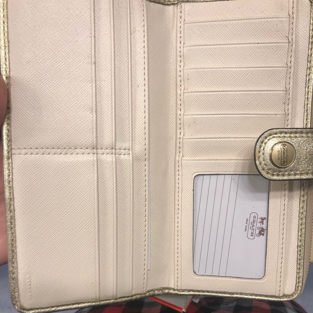 Coach Wallet - Picture 5 of 7
